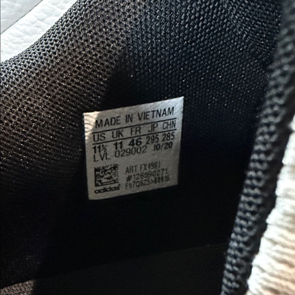 Adidas Pro Model - Picture 7 of 7